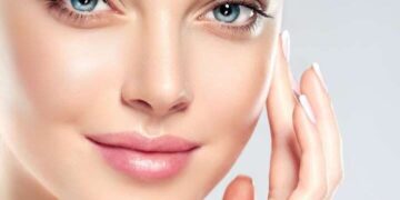 8 کاری که متخصصین پوست برای زیبایی پوست انجام می‌دهند