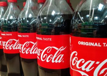 چند چیز روزمره که می‌توانید با کوکاکولا تمیز کنید